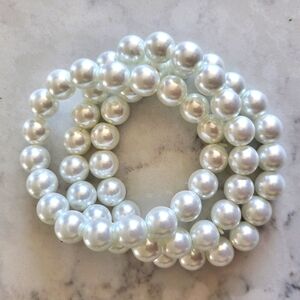 Set of 3 pearl bracelets, handmade beaded bracelets